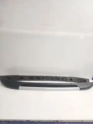 Second-hand car spare part roof bars for dacia sandero ii 1.5 dci oem iam references 738202140r