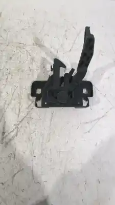 Second-hand car spare part bonnet lock for dacia sandero ii 1.5 dci oem iam references 656017676r