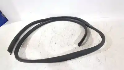 Second-hand car spare part rubber door seal for dacia sandero ii 1.5 dci oem iam references 808321804r