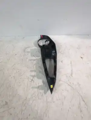 Second-hand car spare part Rear Right Power Window Switch for TOYOTA COROLLA HATCHBACK (_E21_, _EA1_, _EH1_) 1.8 VVTi Hybrid (ZWE219) OEM IAM references 8481002250  