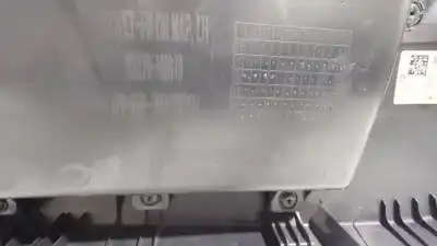 Second-hand car spare part left front door trim for kia stonic (yb) 1.0 t-gdi oem iam references 82370h8010  