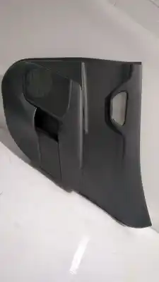 Автозапчастина б/у обликка задніх правіх дверей для KIA STONIC (YB) 1.0 T-GDi Посилання на OEM IAM 83320H8510  