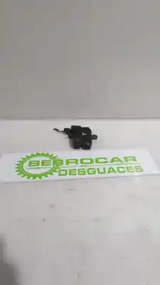 Second-hand car spare part trunk lock for dacia duster (hm_) 1.0 tce 90 oem iam references 905039428r