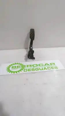 Second-hand car spare part accelerator pedal for dacia duster (hm_) 1.0 tce 90 oem iam references 180108467r