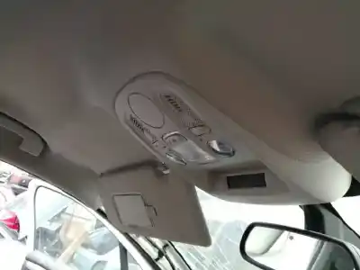 Second-hand car spare part interior light for citroen c4 lim. feel edition oem iam references 9671645977 9671646077 9671646577