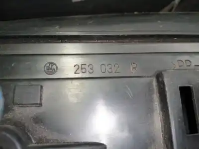 Second-hand car spare part right tailgate light for smart coupe passion oem iam references 253042 253032 0001690v002