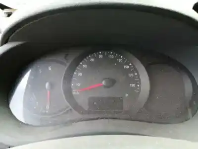 Peça sobressalente para automóvel em segunda mão quadrante por renault kangoo profesional referências oem iam 281180123  