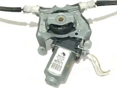 Pièce détachée automobile d'occasion léve glace avant gauche pour renault scénic i monospace (ja0/1_, fa0_) 1.9 dti (ja1u) références oem iam 400733t3  