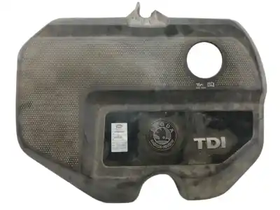 Pezzo di ricambio per auto di seconda mano COPERCHIO MOTORE per SKODA FABIA (6Y2/6Y3)  Riferimenti OEM IAM 038103925  