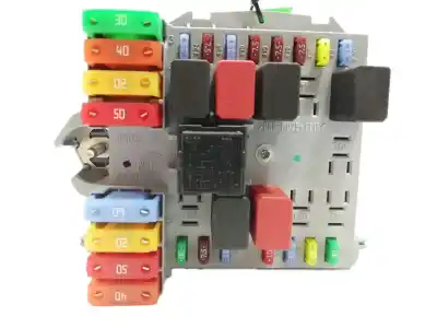 Second-hand car spare part fuse box unit for fiat ducato caja cerrada 35 (06.2006 =>) l1h1 160 multijet power oem iam references 1349950080  