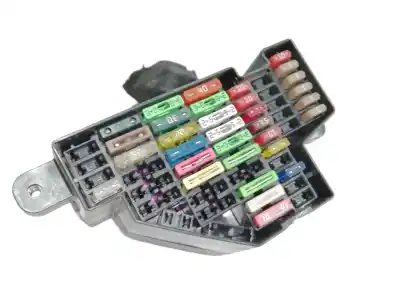 Recambio de automóvil de segunda mano de caja reles / fusibles para skoda octavia berlina (1z3) 1.9 tdi referencias oem iam   