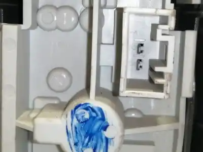 Peça sobressalente para automóvel em segunda mão farolim traseiro direito por bmw serie 3 compact (e46) 316ti referências oem iam 283302  