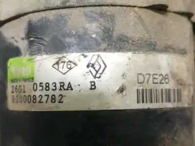 Автозапчастина б/у двигун запускається для renault clio ii fase ii (b/cb0) authentique посилання на oem iam 8200082782 26g10583ra d7e26