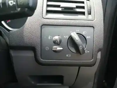 Pezzo di ricambio per auto di seconda mano controllo della luce per ford kuga (cbv) titanium riferimenti oem iam 7m5t13a024da  