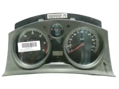 Pezzo di ricambio per auto di seconda mano PANNELLO DEGLI STRUMENTI per OPEL ASTRA H BERLINA  Riferimenti OEM IAM 13216693 A2C53024902C 