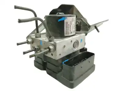 Second-hand car spare part abs for renault twingo authentique oem iam references 8201040536