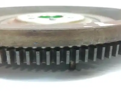 Second-hand car spare part engine flywheel for audi a3 (8p) 1.6 102 cv / 75 kw oem iam references r0301052710  