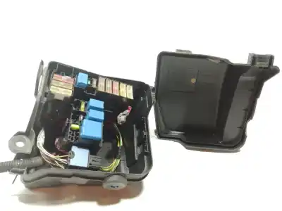 Piesă de schimb auto la mâna a doua PANOU SIGURANȚE pentru DACIA DOKKER  Referințe OEM IAM 243825499R  
