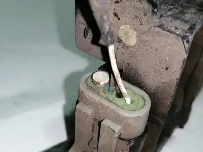 Second-hand car spare part left front door lock for daewoo lanos se oem iam references   