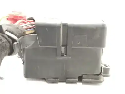 Second-hand car spare part fuse box unit for audi a6 berlina (4f2) 2.0 tdi oem iam references 8d1941824  