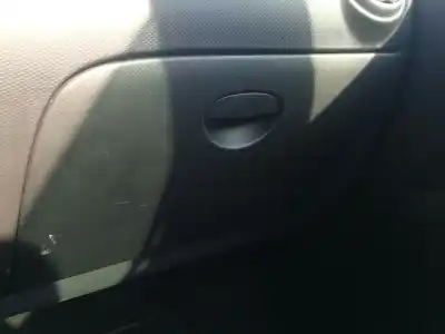 Peça sobressalente para automóvel em segunda mão porta luvas por seat leon (1p1) reference referências oem iam 1p1857103  