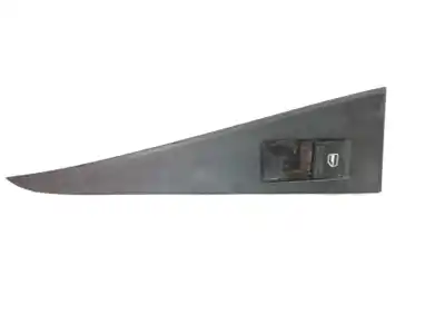 Peça sobressalente para automóvel em segunda mão botão / interruptor elevador vidro traseiro direito por seat leon (1p1) reference referências oem iam 156023181