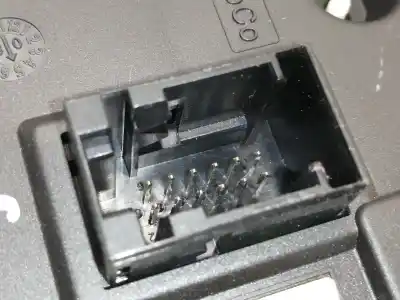 Second-hand car spare part multifunction display for ford fiesta (cb1) ghia oem iam references vp8a6f10a855d  