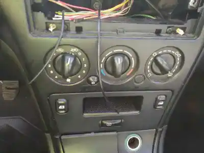 Second-hand car spare part heating / air conditioning control panel for citroen xsara berlina 1.4i sx oem iam references 830220233f  830220233f