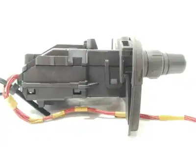 Second-hand car spare part headlights switch for renault clio iii authentique oem iam references 88102001110  