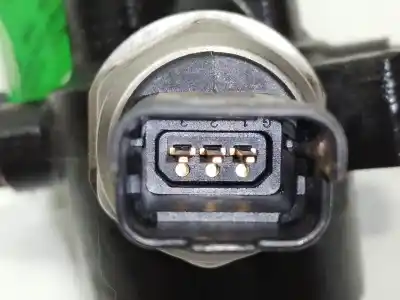 Second-hand car spare part distributor pipe for renault clio iii authentique oem iam references 8200584034 h8200334367 r9144z070b