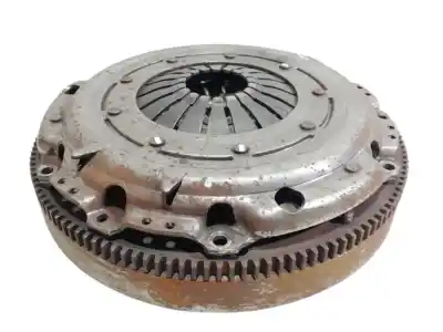 Peça sobressalente para automóvel em segunda mão KIT DE EMBREAGEM por VOLKSWAGEN T4 TRANSPORTER/FURGONETA (MOD. 1991)  Referências OEM IAM 699456 699295 C0701234