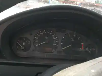 Pezzo di ricambio per auto di seconda mano pannello degli strumenti per bmw serie 3 compacto (e36) 316i riferimenti oem iam 110008645002a  