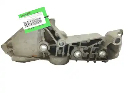 Second-hand car spare part alternator support for renault clio iii confort expression oem iam references 8200425034