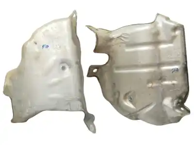 Second-hand car spare part EXHAUST MANIFOLD for RENAULT CLIO III  OEM IAM references 8200487350 8200486291 
