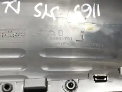 Peça sobressalente para automóvel em segunda mão forra / revestimento da porta dianteira direita por citroen c4 cactus feel referências oem iam 94961t01  