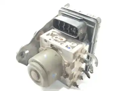Tweedehands auto-onderdeel abs voor toyota corolla (e11) 1.4 linea terra oem iam-referenties 4451012310