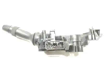 Second-hand car spare part headlights switch for toyota auris active oem iam references 17f001  