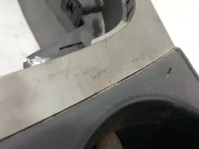 Pezzo di ricambio per auto di seconda mano bracciolo centrale per audi a5 coupe (8t) 1.8 tfsi 170 cv / 125 kw riferimenti oem iam 8k0862533  