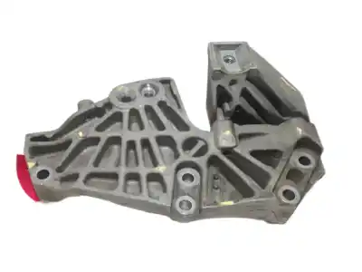 Second-hand car spare part engine support for renault trafic combi (ab 4.01) 6 - plazas acristalado parcial combi corto oem iam references 8200741758  
