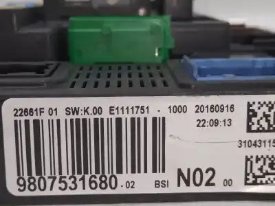 Peça sobressalente para automóvel em segunda mão caixa de fusíveis e relés por citroen c4 cactus feel referências oem iam 9807531680  