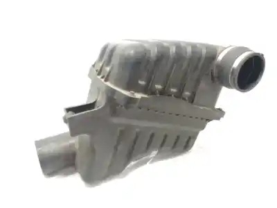 Second-hand car spare part air filter for opel antara cosmo 4x4 oem iam references 96628880  