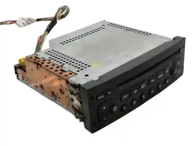 Tweedehands auto-onderdeel audiosysteem / radio-cd voor peugeot 307 cc (s1) 2.0 oem iam-referenties 96489417xt00