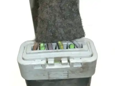 Peça sobressalente para automóvel em segunda mão elevador de vidros dianteiro direito por citroen c2 sx referências oem iam 9222x2  36119604