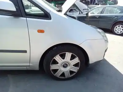 Автозапчасти б/у переднее правое крыло за ford focus c-max (cap) ambiente (d) ссылки oem iam   