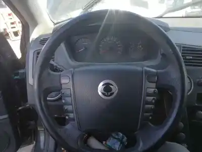 Pezzo di ricambio per auto di seconda mano volante per ssangyong kyron 200 xdi limited riferimenti oem iam   