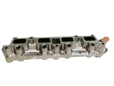 Pièce détachée automobile d'occasion RAMPE D'INJECTEUR pour VOLKSWAGEN GOLF VI (5K1)  Références OEM IAM GK284AHB  