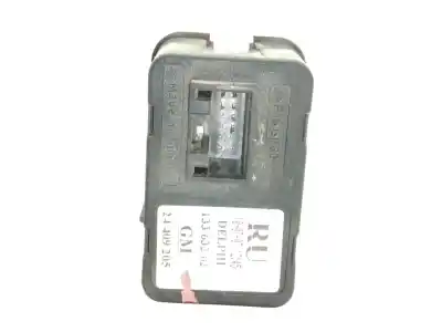 Second-hand car spare part left front power window switch for opel combo familiar oem iam references 13363202  