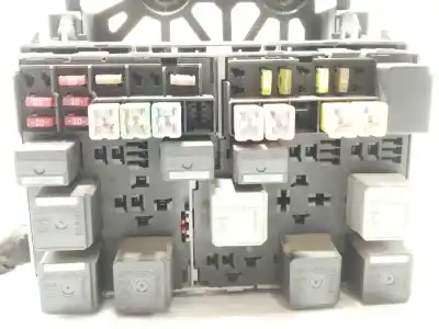 Pezzo di ricambio per auto di seconda mano scatola relè/fusibili per ford transit combi ´06 ft 350 l trend riferimenti oem iam 6c1t14c445a