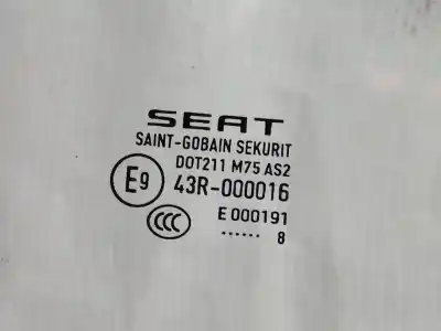 Автозапчастина б/у передній правий місяць для seat leon (5f1) reference посилання на oem iam  43r000016 dot211m75as2