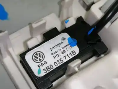 Автозапчасти б/у внутренний свет за seat leon (5f1) reference ссылки oem iam 1k0947105ac 1k0947105 1k09457133h